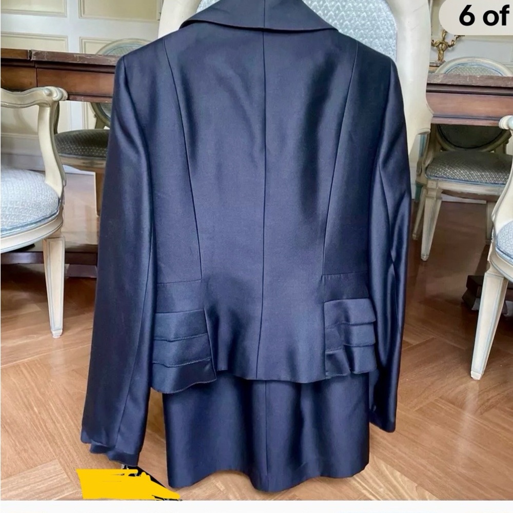 Albert Nipon Skirt Suit Fully Lined Navy Blue. Wa… - image 2